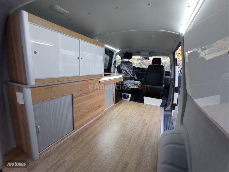 Volkswagen Transporter Furgon Corto TN 2.0 TDI 81kW 110CV de 2021 con 20.000 Km por 32.900 EUR. en Alicante