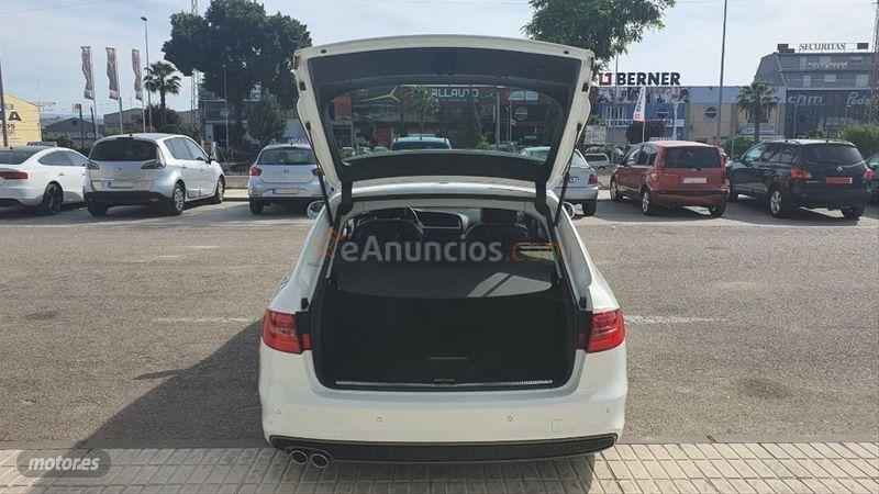 Audi A4 Avant 2.0 clean d TDI 190CV S line ed de 2015 con 126.120 Km por 17.999 EUR. en Granada