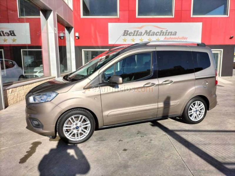 Ford Tourneo Courier 1.0 EcoBoost 74kW (100CV) Titanium