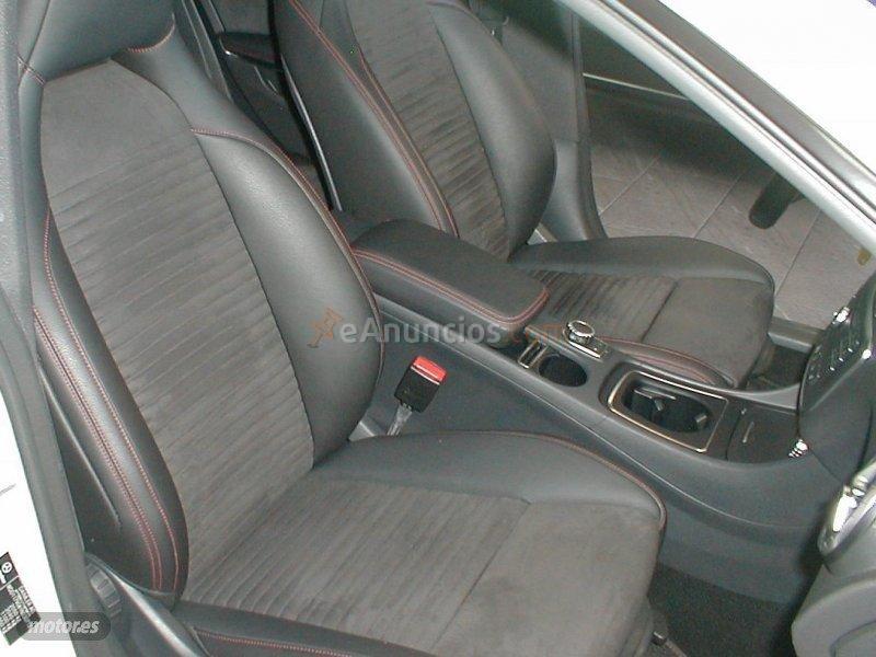 Mercedes Clase CLA CLA 200 D DCT Shooting Brake de 2016 con 69.000 Km por 23.990 EUR. en Tenerife