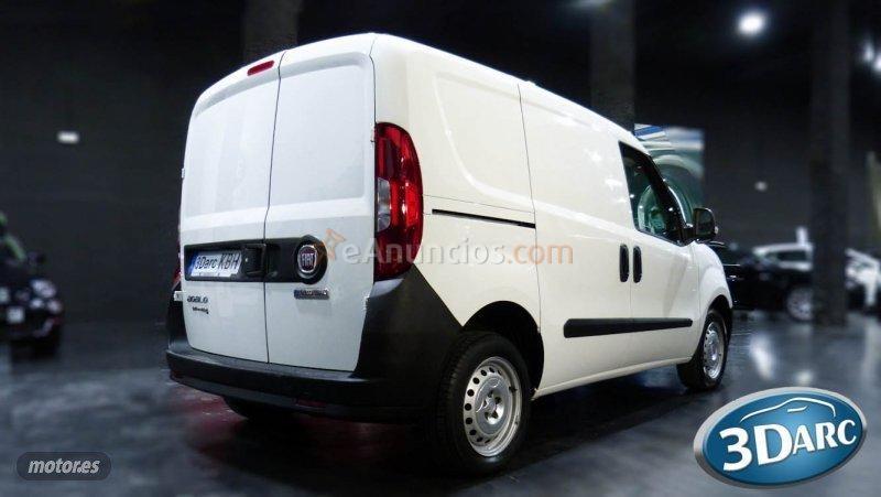 Fiat Doblo Cargo FURGON 1.3 MULTIJET 95CV de 2017 con 91.362 Km por 11.900 EUR. en Barcelona