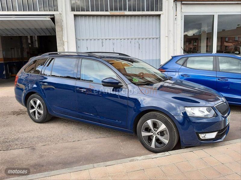 Skoda Octavia Combi 1.6 TDI 81KW 110 Ambit.Greenline de 2016 con 122.000 Km por 11.200 EUR. en Palencia