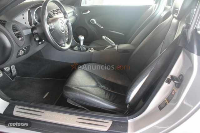 Mercedes SLK 200K de 2006 con 88.301 Km por 14.890 EUR. en Madrid