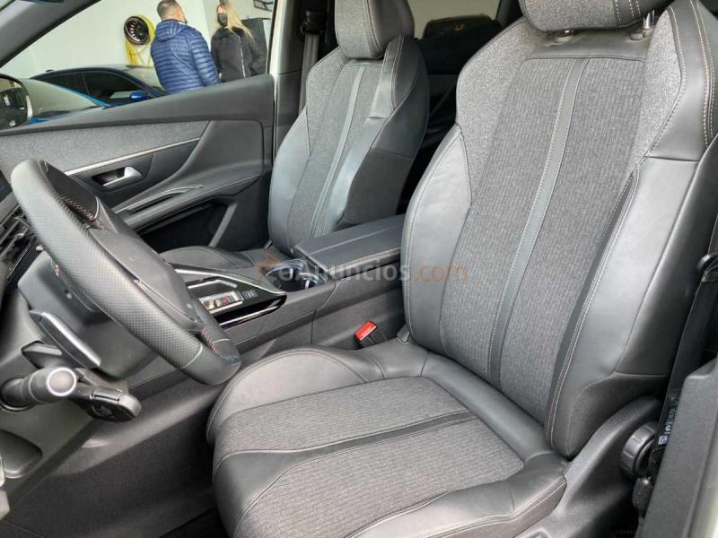 Peugeot 3008 1.2 vvti gt-line 