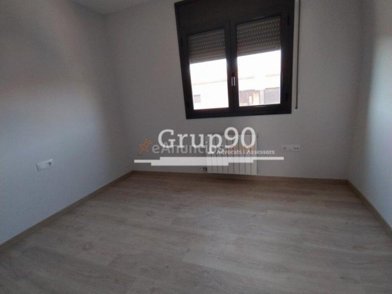 OPORTUNIDAD  ADOSADAS EN ALFARRAS A ESTRENAR