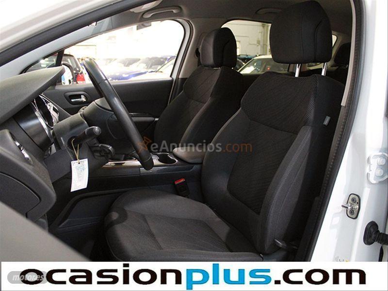 Peugeot 5008 Access 1.2 PureTech 130 SS de 2015 con 52.592 Km por 12.200 EUR. en Castellon