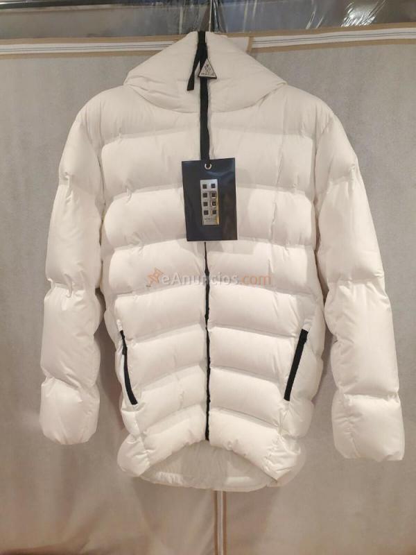 6 MONCLER 1017 ALYX 9SM