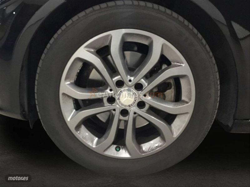 Mercedes Clase C C 220 BlueTEC Avantgarde Estate de 2015 con 70.220 Km por 23.900 EUR. en Sevilla