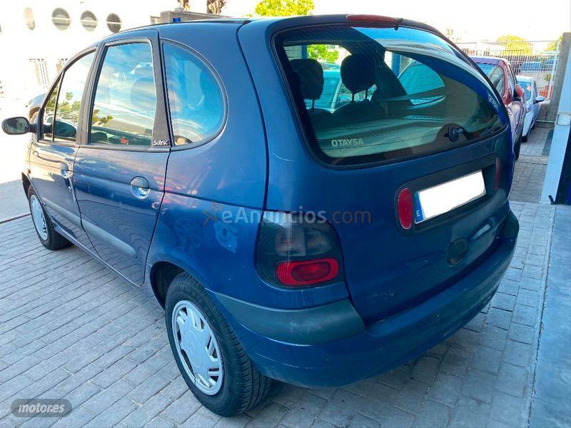 Renault Megane SCENIC KALEIDO 1.6 de 1999 con 114.000 Km por 999 EUR. en Toledo