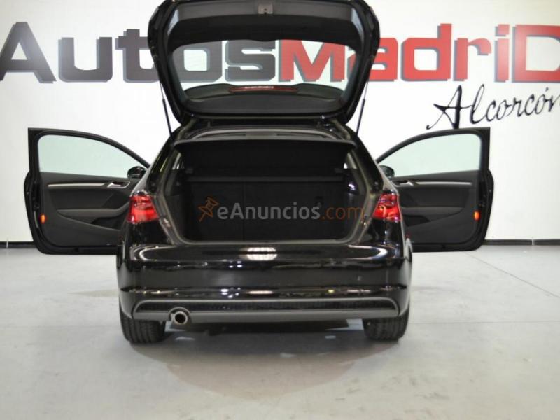 Audi A3 1.6 TDI clean d 110CV S line edition