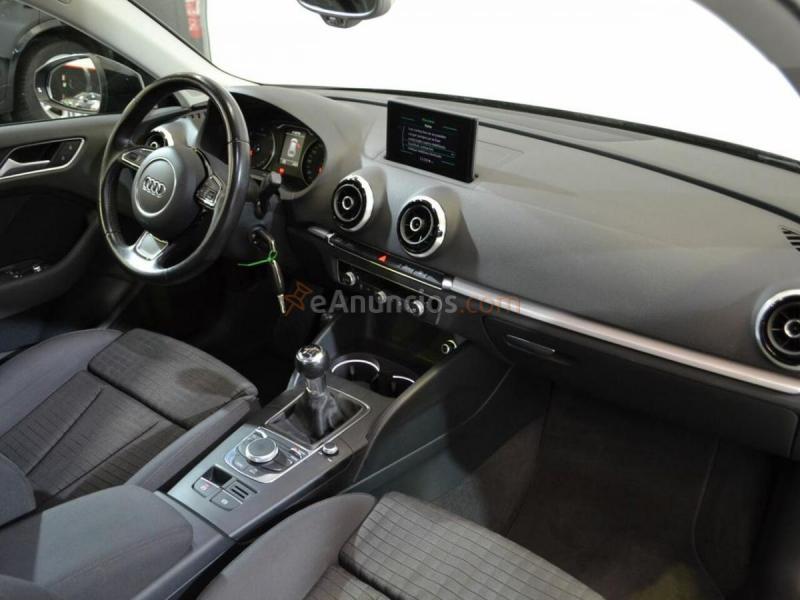 Audi A3 1.6 TDI clean d 110CV S line edition