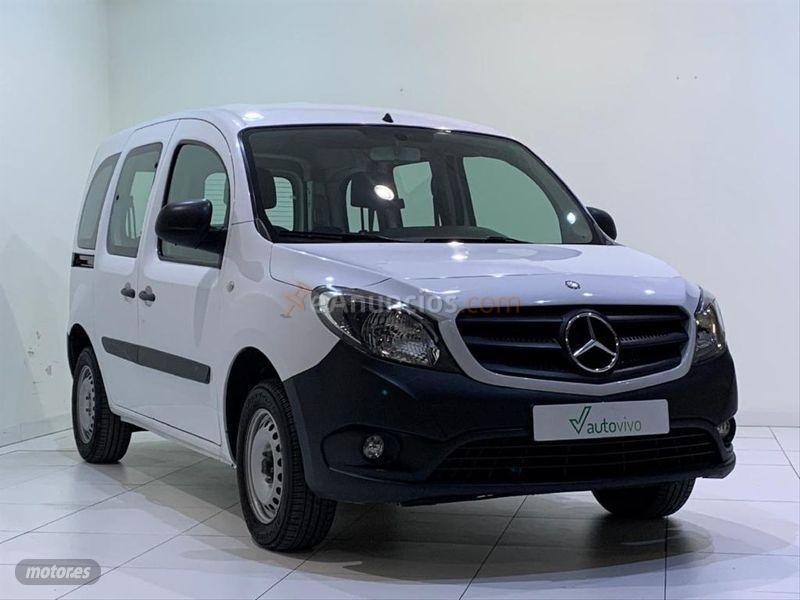 Mercedes Citan 109 CDI Tourer Select Largo de 2019 con 96.027 Km por 13.500 EUR. en Barcelona