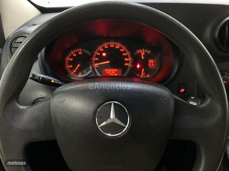 Mercedes Citan 109 CDI Tourer Select Largo de 2019 con 96.027 Km por 13.500 EUR. en Barcelona