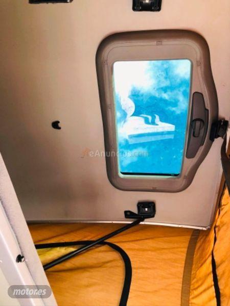 Mercedes Vito 112CDI 2.2TD F de 2000 con 170.124 Km por 23.500 EUR. en Madrid