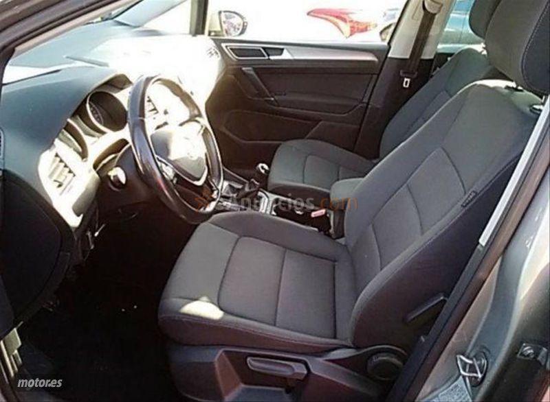 Volkswagen Golf Advance 1.6 TDI BMT de 2016 con 164.000 Km por 12.900 EUR. en Navarra
