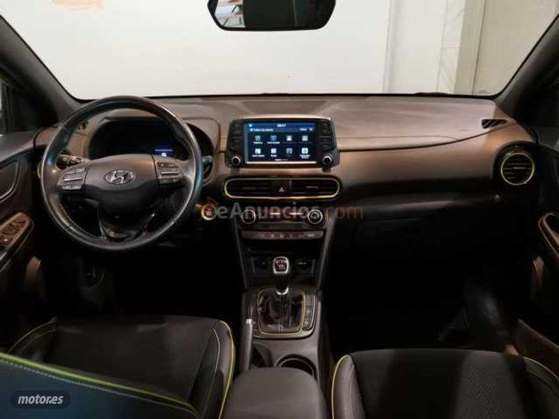 Hyundai Kona 1.0 TGDI Tecno Lime 4x2 de 2019 con 27.995 Km por 18.200 EUR. en Jaen