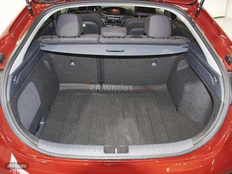 Hyundai Ioniq HEV 5P GDI 1.6 141CV DT TECNO MY19 de 2019 con 9.385 Km por 22.500 EUR. en Cadiz