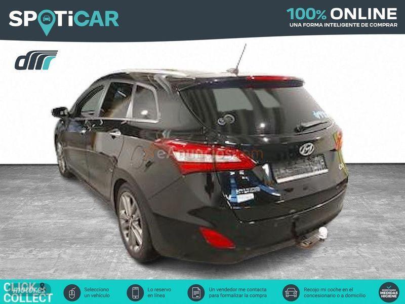 Hyundai i30 CW 1.6 CRDi 81kW 110CV BDrive Go Plus de 2017 con 150.914 Km por 12.600 EUR. en A Coruna