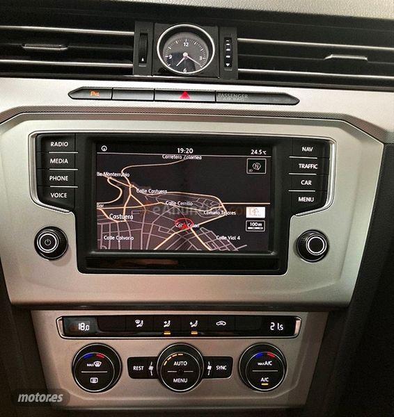 Volkswagen Passat Variant Advance 1.6 TDI 120CV BMT de 2016 con 152.000 Km por 14.200 EUR. en Badajoz