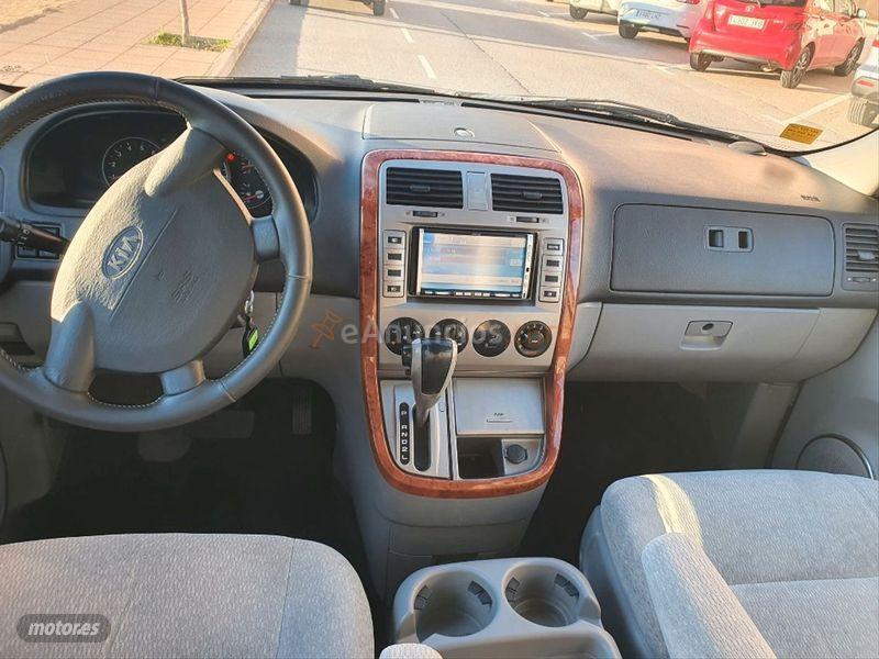 Kia Carnival 2.9 CRDi EX de 2004 con 214.000 Km por 3.500 EUR. en Alicante
