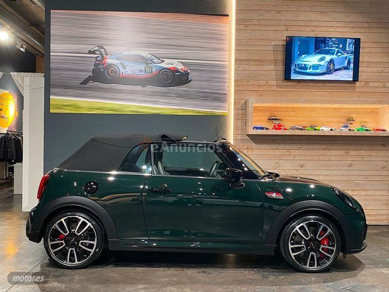 Mini Cooper John Cooper Works Cabrio de 2021 con 10 Km por 47.900 EUR. en Barcelona