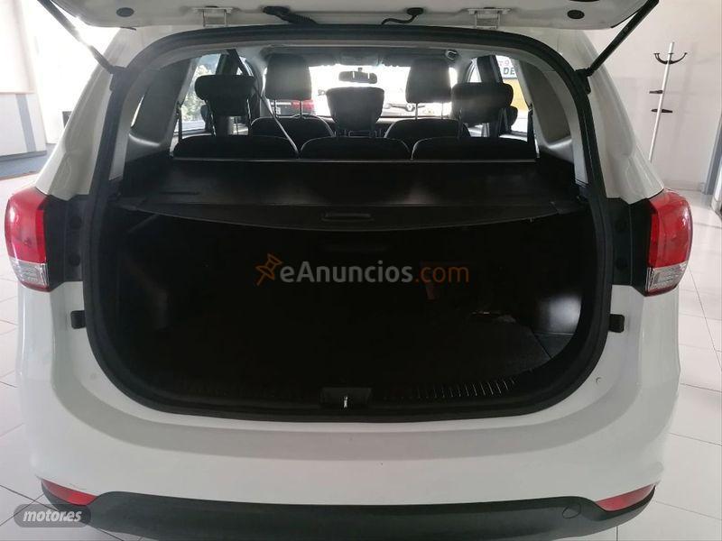 Kia Carens 1.7 CRDi VGT 115cv Drive 5pl de 2013 con 133.000 Km por 9.950 EUR. en Burgos