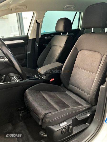 Volkswagen Passat Variant Advance 1.6 TDI 120CV BMT de 2016 con 152.000 Km por 14.200 EUR. en Badajoz