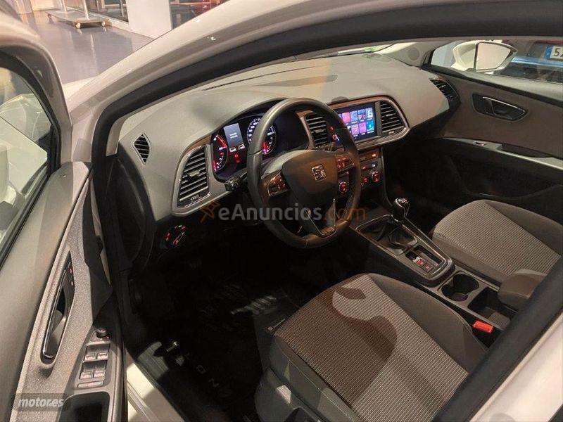 Seat Leon ST 1.6 TDI 85kW 115CV StSp Style de 2017 con 142.990 Km por 10.900 EUR. en Cadiz