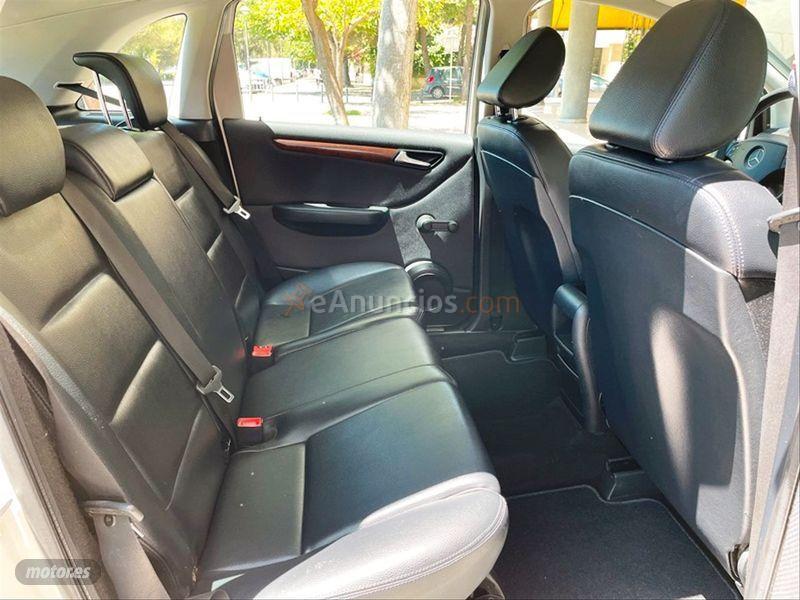 Mercedes Clase B B 180 CDI BlueEFFICIENCY de 2012 con 160.000 Km por 8.290 EUR. en Barcelona