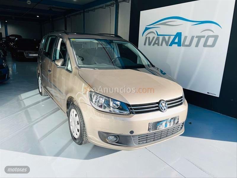 Volkswagen Touran 1.6 TDI 105cv Business de 2014 con 156.535 Km por 13.990 EUR. en Alicante