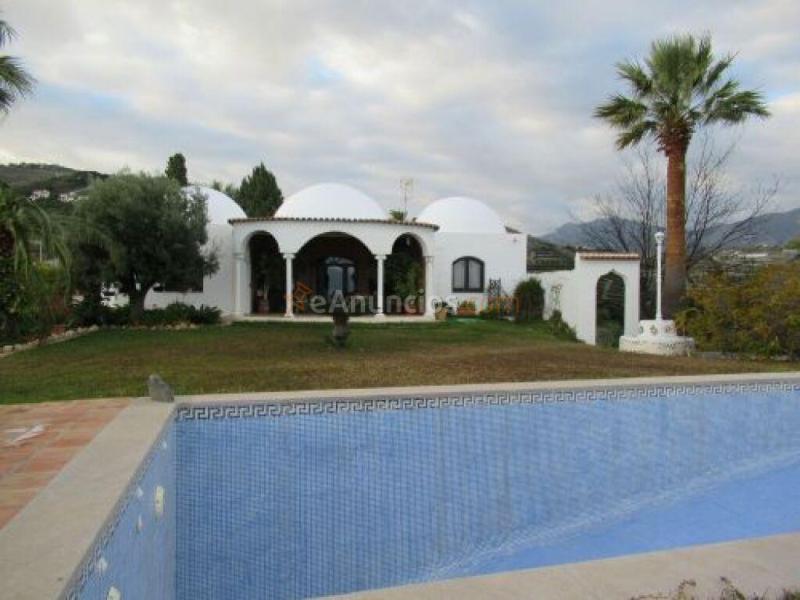 Casa-Chalet en Venta en Salobreña Granada