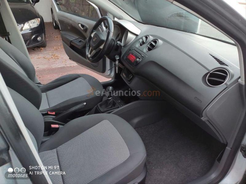 Seat Ibiza ST 1.6 TDI 105cv Sport DPF de 2010 con 205.000 Km por 4.400 EUR. en Madrid
