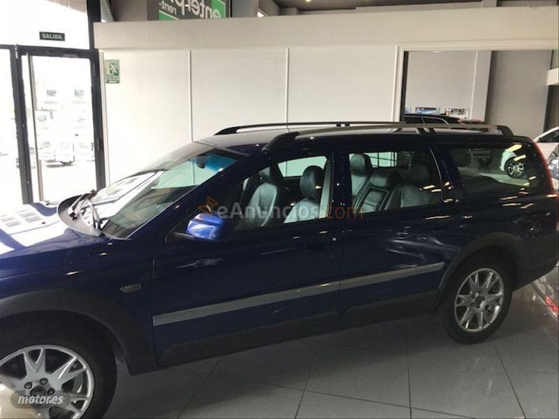 Volvo XC 70 2.4 D5 Volvo Ocean Race de 2005 con 230.000 Km por 7.500 EUR. en Burgos