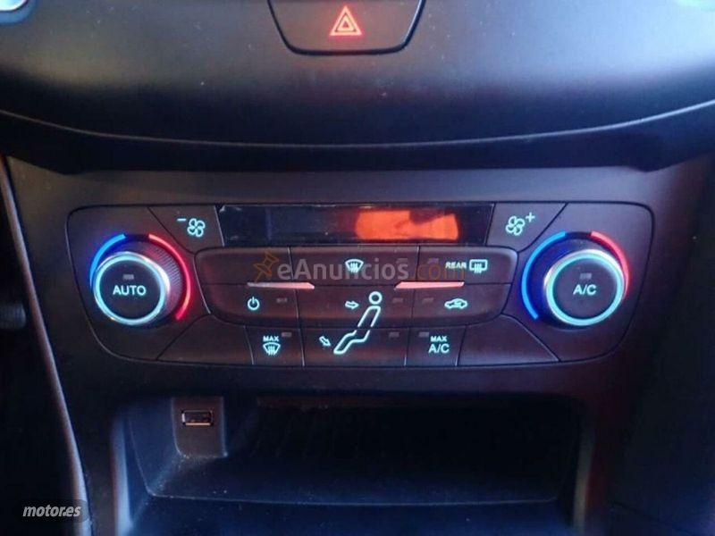 Ford Focus 1.5 TDCi 120cv Trend Sportbreak de 2014 con 67.000 Km por 12.890 EUR. en Madrid