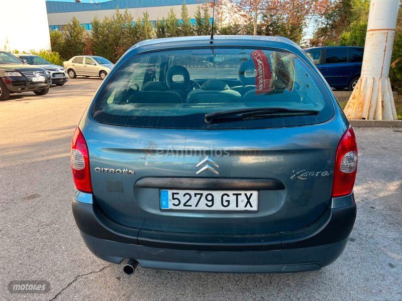 Citroen Xsara Picasso 1.6 HDi 110 Exclusive de 2010 con 270.000 Km por 3.499 EUR. en Madrid