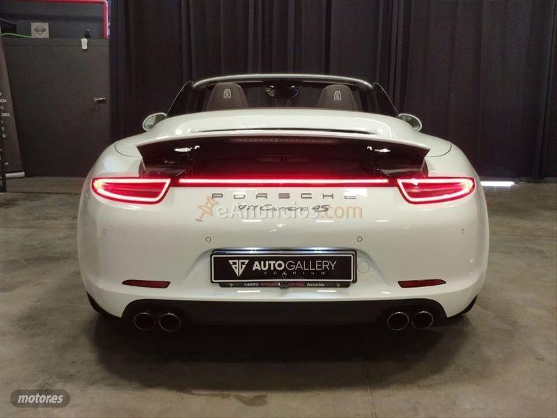 Porsche 911 Carrera 4S Cabrio de 2013 con 99.900 Km por 85.900 EUR. en Madrid