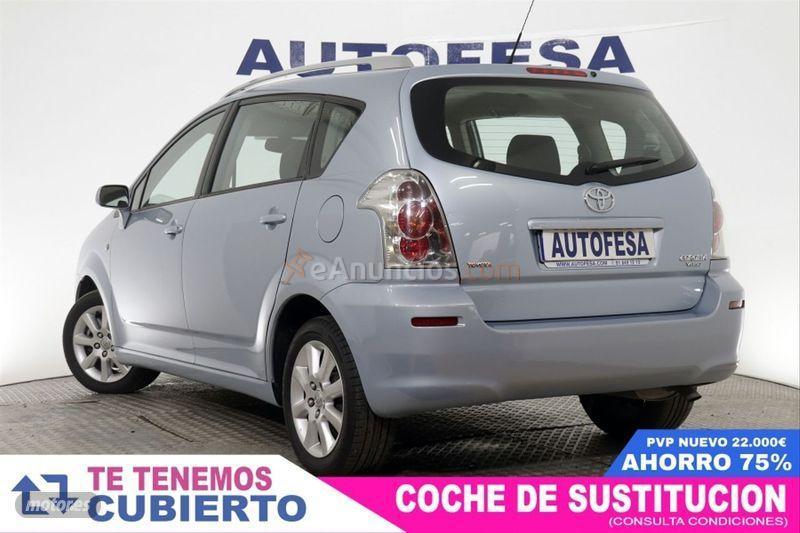 Toyota Corolla Verso 1.8 VVTi Luna de 2006 con 135.290 Km por 5.450 EUR. en Madrid