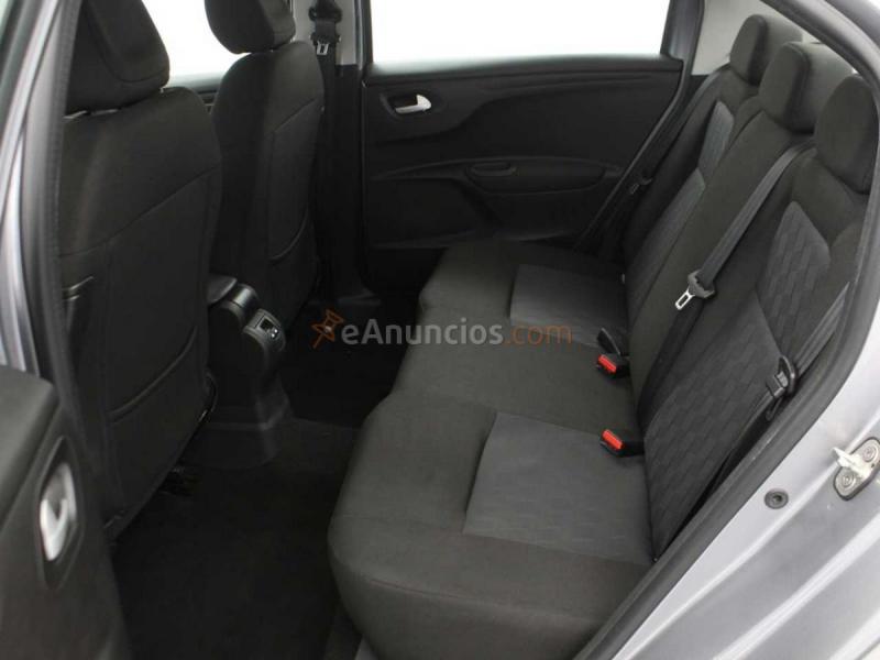 CITROEN C-ELYSEE 1.2 PURETECH SHINE 4P-