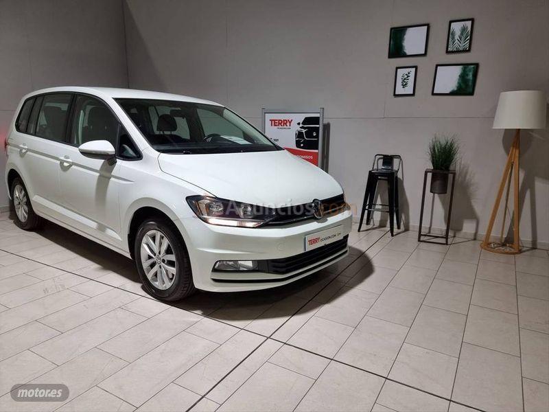 Volkswagen Touran Edition 1.6 TDI BMT de 2017 con 87.235 Km por 20.400 EUR. en Sevilla