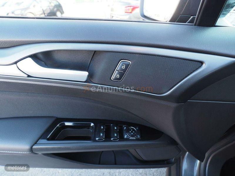 Ford Mondeo 2.0 TDCi 150cv Trend SportBreak de 2016 con 74.276 Km por 15.790 EUR. en Madrid