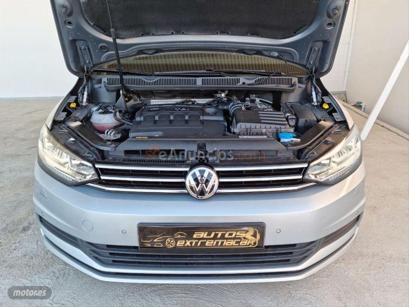 Volkswagen Touran Advance 2.0 TDI 110kW 150CV DSG de 2017 con 128.789 Km por 21.499 EUR. en Badajoz