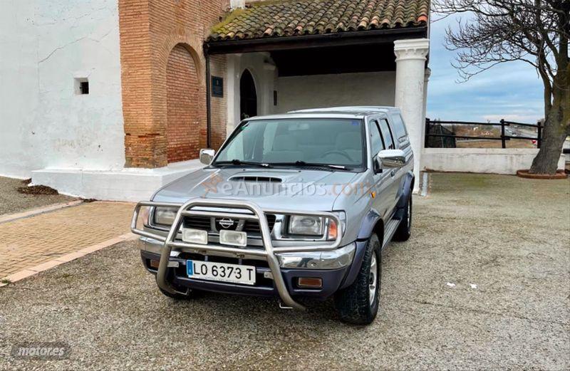 Nissan Pick up 2.5 TD DOUBLE CAB NAVARA de 1999 con 414.000 Km por 5.000 EUR. en La Rioja