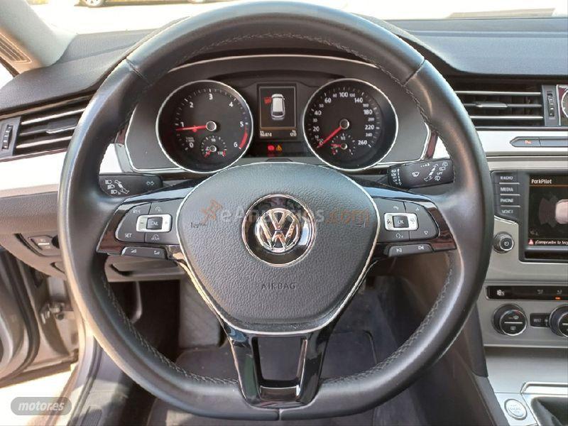 Volkswagen Passat Variant Advance 2.0 TDI 150CV BMT de 2016 con 98.474 Km por 16.000 EUR. en Granada