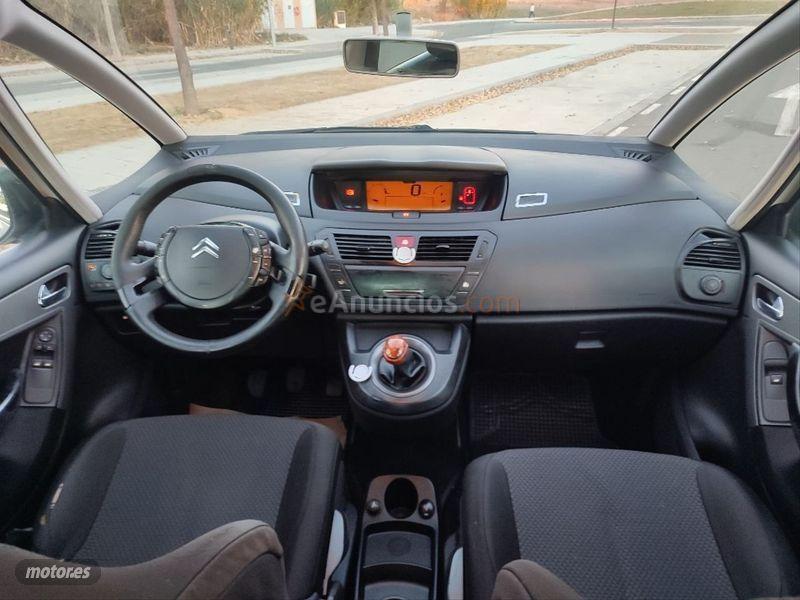 Citroen C4 Picasso 1.6 HDi CMP Exclusive de 2008 con 420.000 Km por 2.200 EUR. en Sevilla