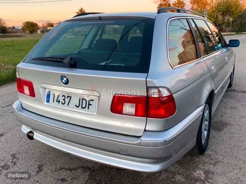 BMW Serie 5 520IA TOURING de 2003 con 241.000 Km por 3.300 EUR. en Murcia