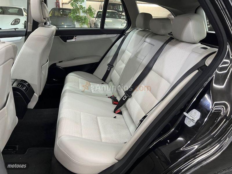 Mercedes Clase C C 220 CDI Avantgarde Estate de 2008 con 126.000 Km por 10.999 EUR. en Madrid