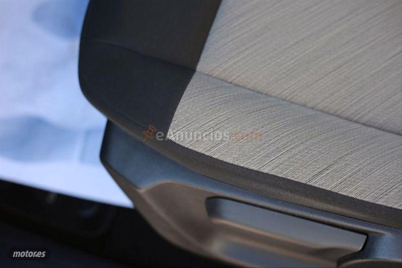 Citroen Berlingo Talla M BlueHDi 130 SS 6v SHINE de 2019 con 34.000 Km por 23.900 EUR. en Barcelona