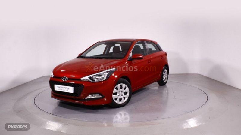 Hyundai i20 1.2 MPI Link de 2017 con 23.677 Km por 11.800 EUR. en Barcelona