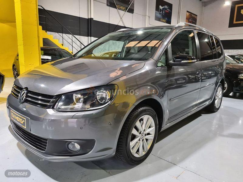 Volkswagen Touran 1.6 TDI 105cv Advance de 2012 con 135.000 Km por 14.900 EUR. en Malaga