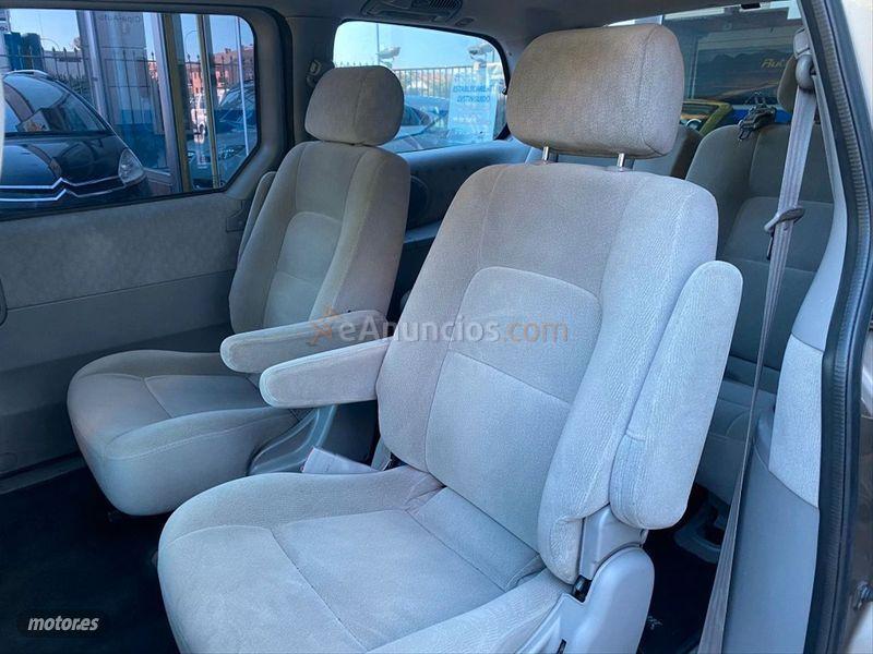 Kia Carnival 2.9 CRDi EX de 2005 con 227.000 Km por 2.999 EUR. en Toledo